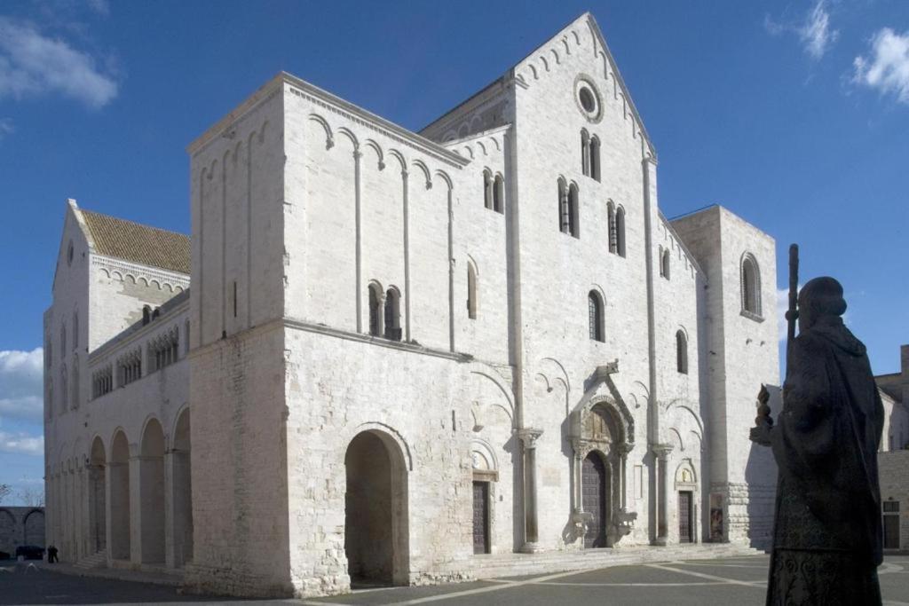 Due Passi Dal Borgo Antico 3 Apartment Бари Екстериор снимка